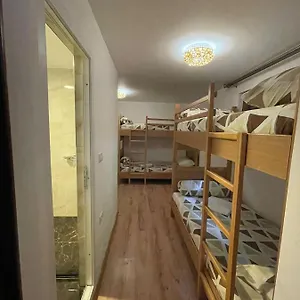 rilindja.albaniahotels.org/