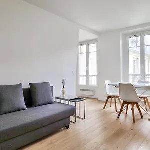 Luxurious 1 Bedroom Saint Michel Saint Severin Free Netflix Paris